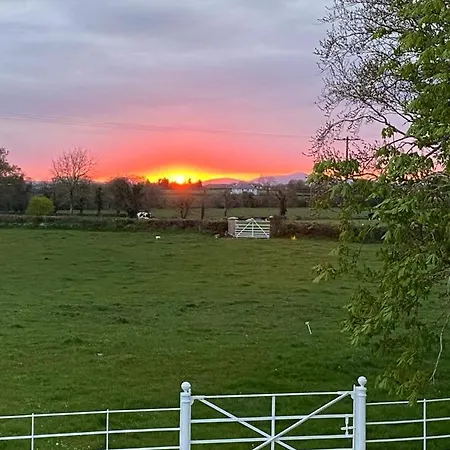 The Granary, Luxuriously Restored Barn On A Farm Hébergement de vacances