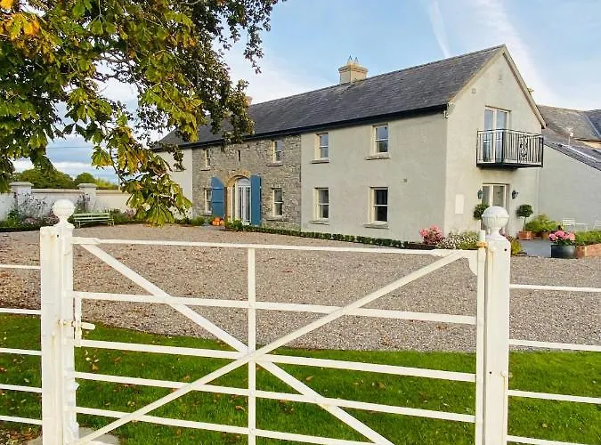 The Granary, Luxuriously Restored Barn On A Farm Casa vacanze Thurles